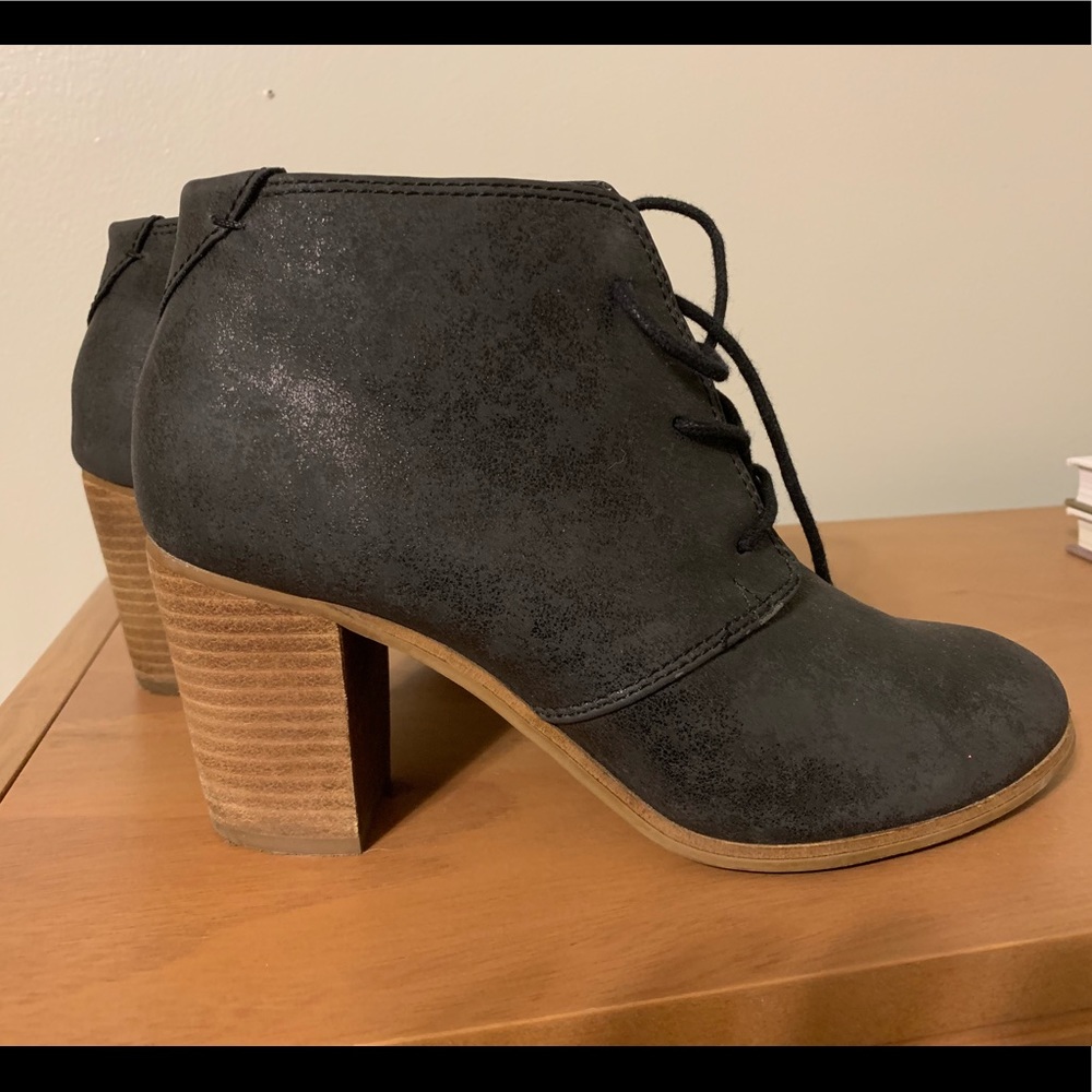 Toms Black Booties 8W